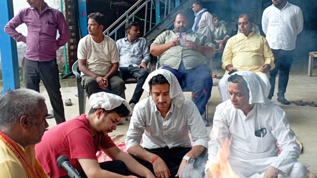 हवन-पूजन कर मनाया गया प्रधानमंत्री नरेन्द्र मोदी का 74 वां जन्म दिवस