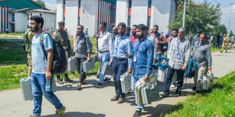 Jammu-Kashmir चुनाव: कड़ी सुरक्षा के बीच पूरी तैयारी चुनाव की, बुधवार को 24 सीटों पर वोट डाले जाएंगे