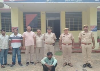 पुलिस कस्टडी से फरार आरोपी एक महीने बाद गिरफ्तार