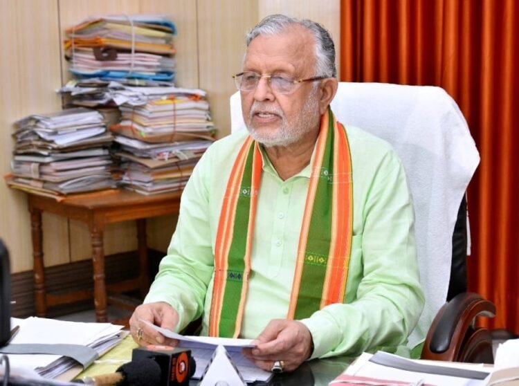 छठ पूजा में आने वाले श्रद्धालुओं एवं उपासकों को न हो किसी भी प्रकार की असुविधा : सुरेश खन्ना