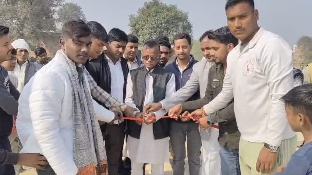 हिंदू-मुस्लिम एकता क्रिकेट क्लब टूर्नामेंट का हुआ भव्य उद्घाटन