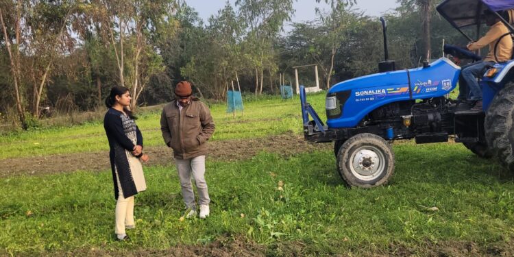 एसडीएम के निर्देश पर तालाब व चारागाह की तीन बीघे जमीन कराई गई कब्जा मुक्त