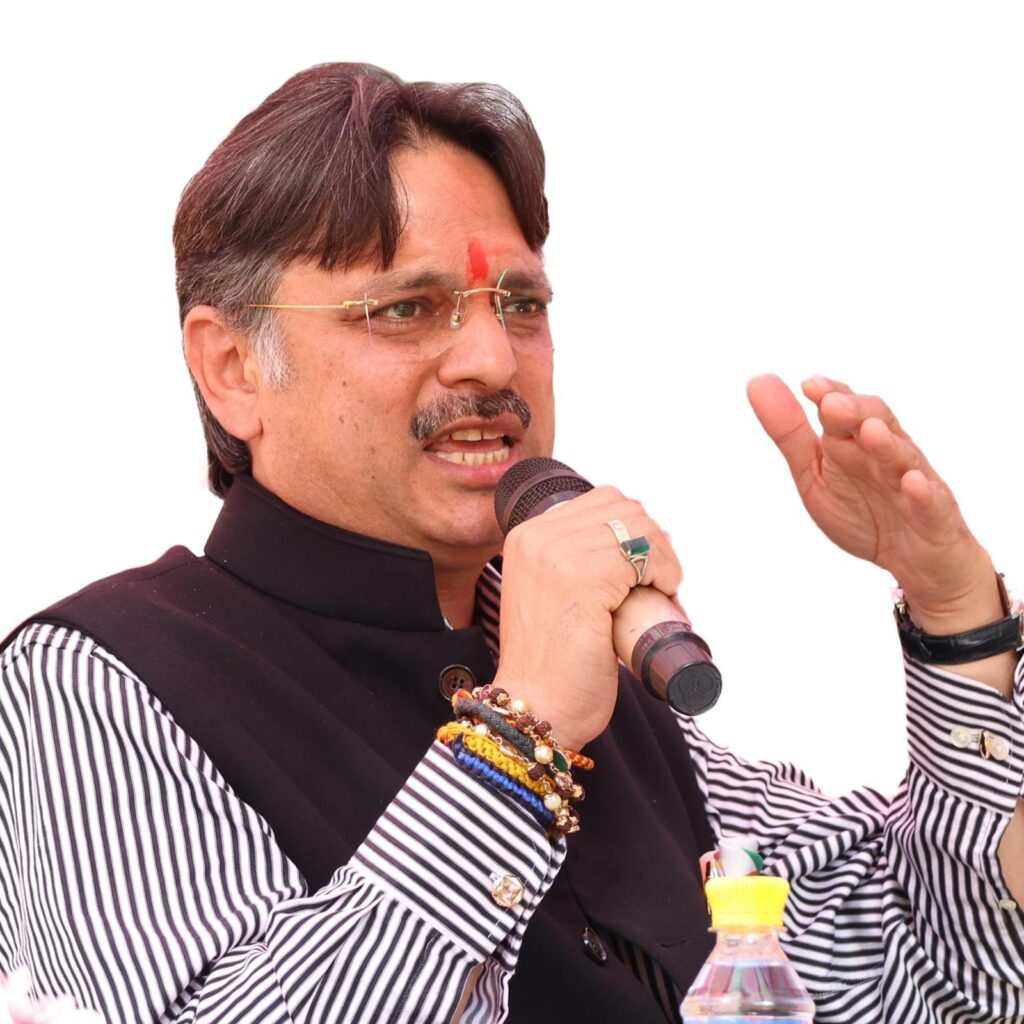 महाकुम्भ में 66 करोड़ लोगों के स्नान से सपा प्रमुख हतप्रभ, समझ नहीं पा रहे हिन्दुओं को कैसे तोड़ें – डॉ. राजेश्वर सिंह