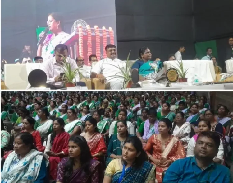 जिला उपायुक्त के निर्देशानुसार टाउन हॉल में आयोजित हुआ सहिया एवं सी.एच.ओ सम्मेलन