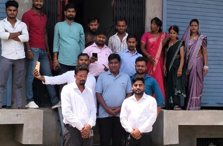 फेसबुक मोनेटाइजेशन को लेकर कैंपियरगंज में हुआ मुफ्त मीटअप