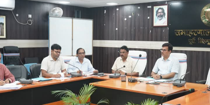 JAMSHEDPUR : बागबेड़ा जलापूर्ति योजना अगस्त में होगी शुरू, जन शिकायतों के एक सप्ताह में निस्तारण के निर्देश
