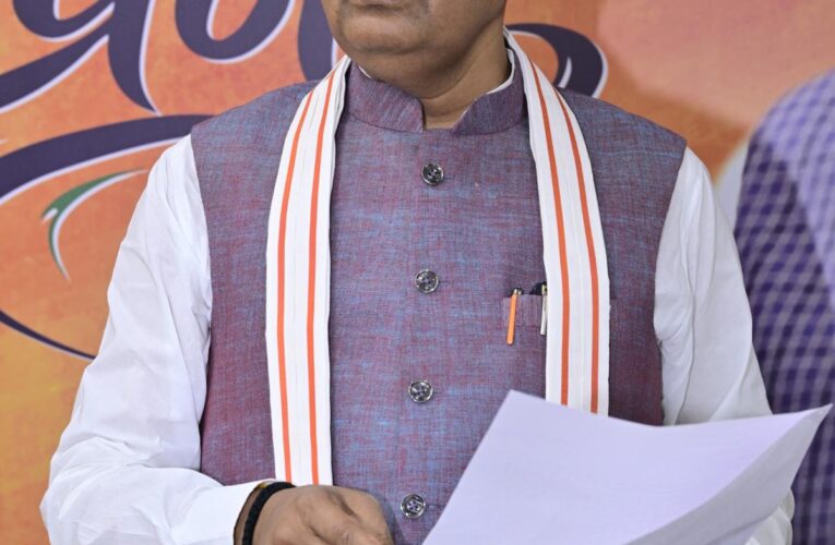 विकसित भारत-जी राम जी मिशन: 12 जिलों में ड्रोन से होगी विकास कार्यों की निगरानी, केशव प्रसाद मौर्य के निर्देश