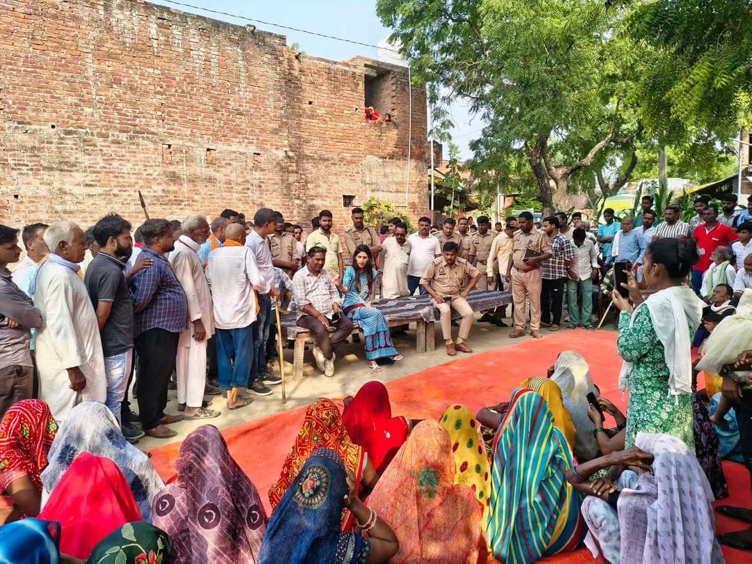 रायबरेली: सदर विधायक अदिति सिंह ने शोकाकुल परिवारों को बंधाया ढांढस, पीड़ित परिवार को दी आर्थिक सहायता