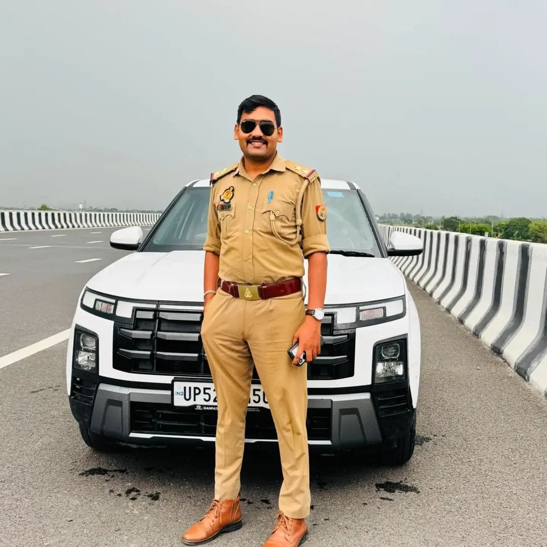 महराजगंज में चौकी प्रभारी की तहरीर पर महिला और उसके भाई के खिलाफ मुकदमा दर्ज, दोनों पक्षों ने लगाए आरोप