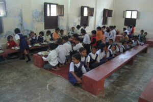 अखिलेश यादव बोले, शिक्षा मित्रों के लिए अलग बजट का इंतजाम होगा