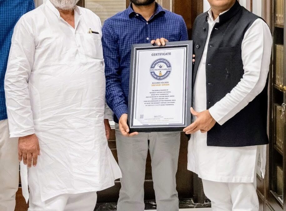 अखिलेश यादव ने 2027 चुनाव के लिए कार्यकर्ताओं को दिया मंत्र