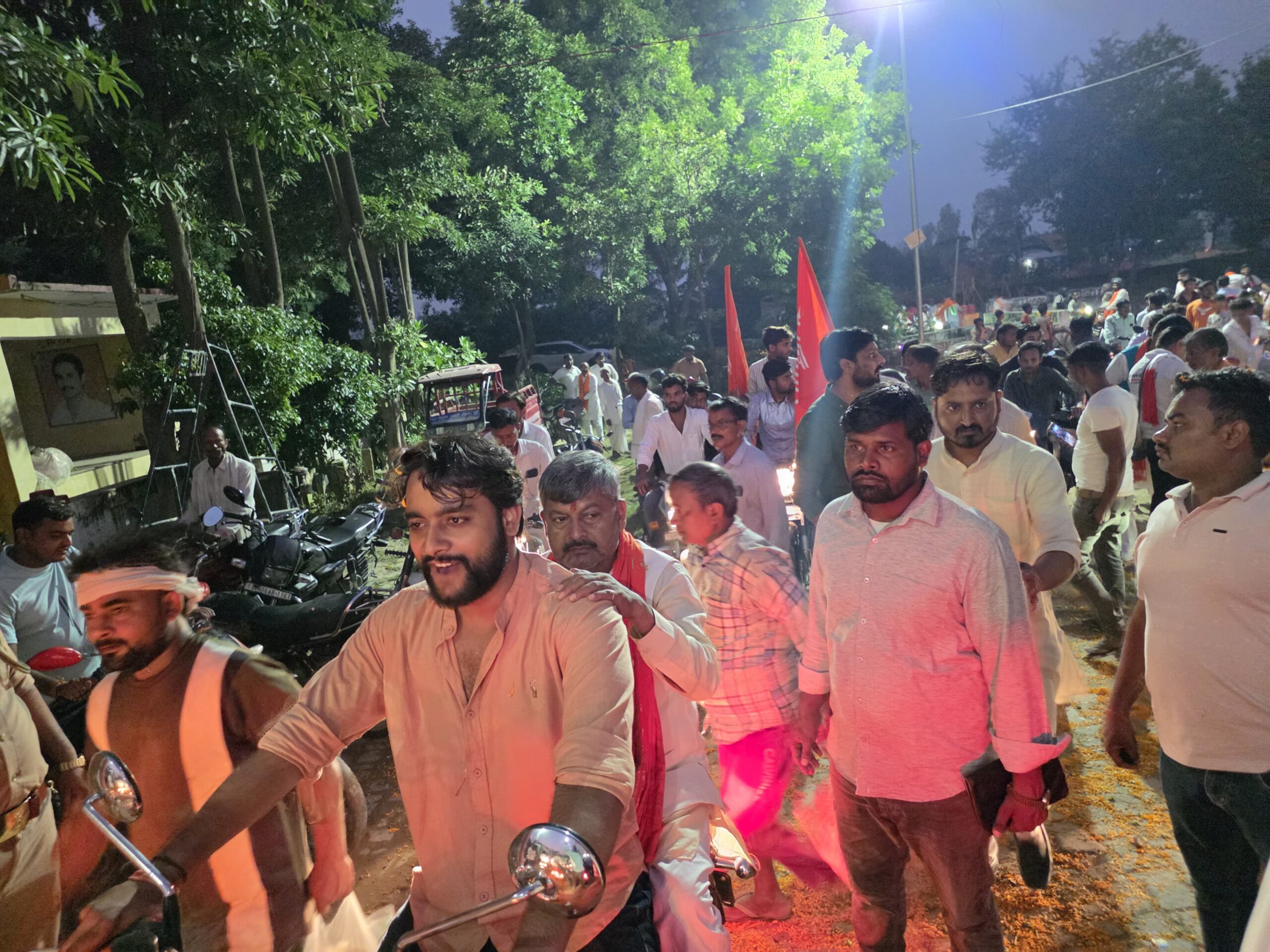 बड़नगर से निकली सेवा संकल्प यात्रा, रुदौली में उमड़ा भाजपाइयों का भारी हुजूम