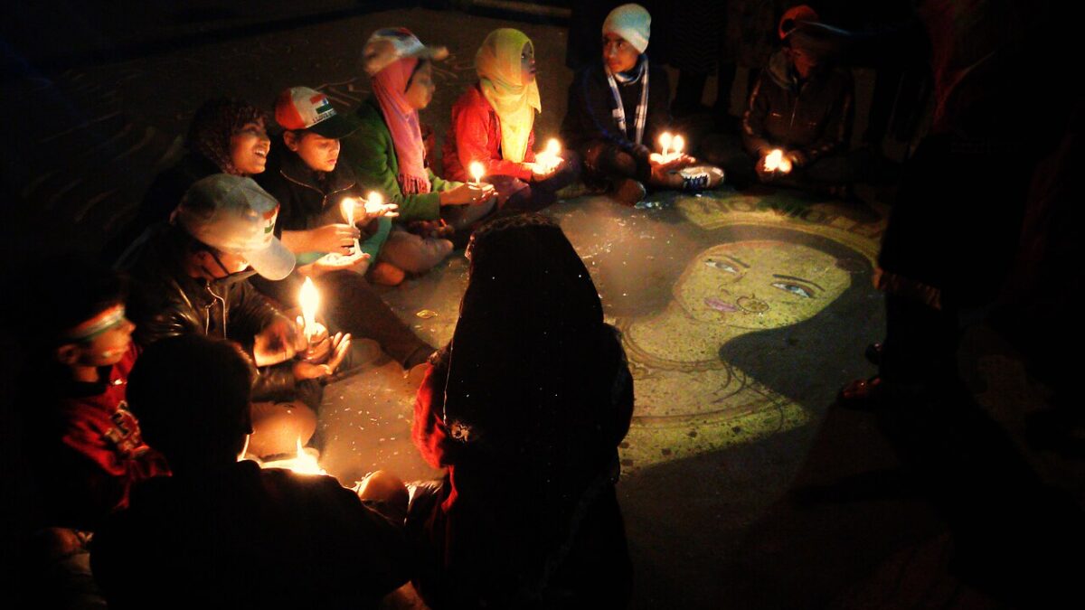 बच्चों से नारे लगवाने पर एनएचआरसी सख्त, मांगी रिपोर्ट