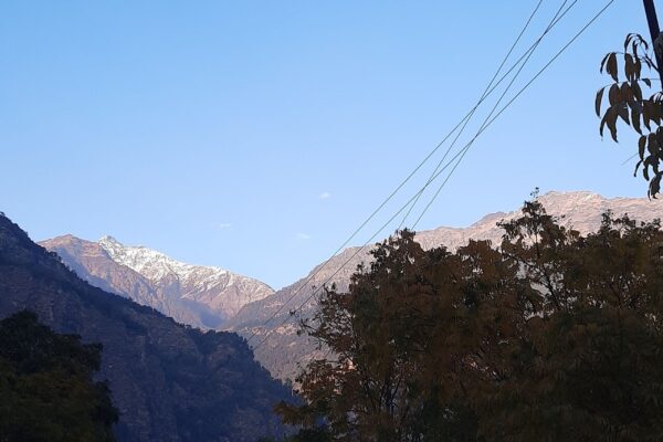 नैनीताल में पहाड़ी से मलबा गिरा, दो मजदूरों की मौत