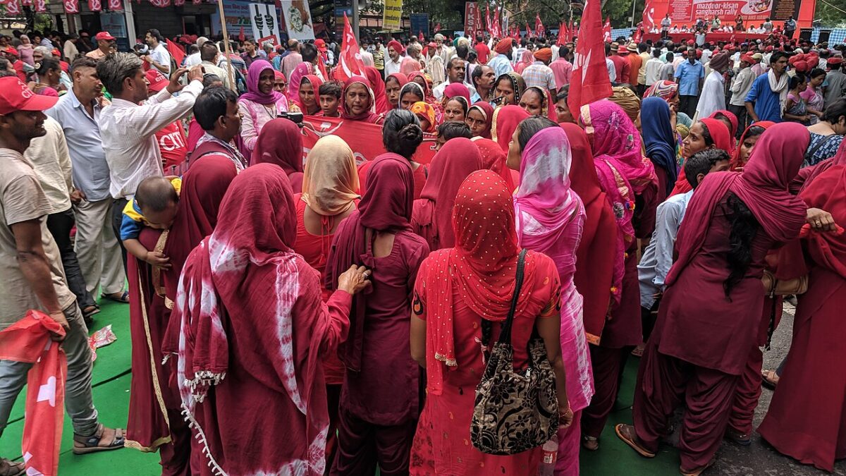सोलह हजार कोटवार आज हड़ताल पर, राजस्व में संविलयन की मांग