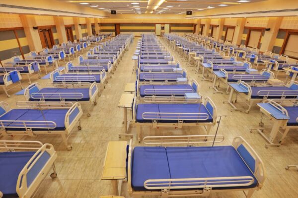 प्रयागराज के एसआरएन अस्पताल में मरीज से मारपीट का आरोप